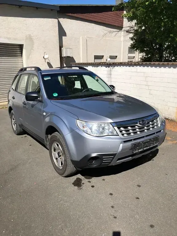 Second-hand Subaru Forester 150 CP (110 kW) 2012 Argintiu SUV