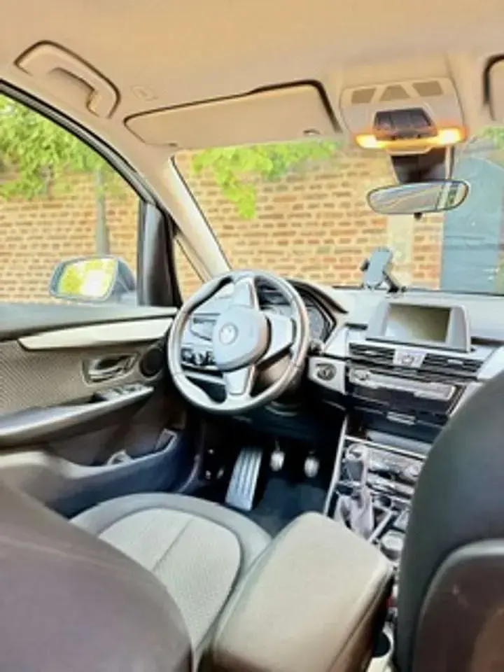 Gebraucht BMW 214 95 PS (69 kW) 2015 Silber Kombi