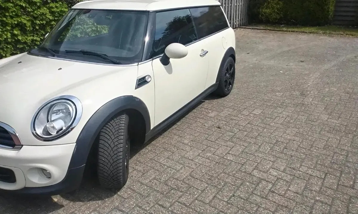 Usata Mini Clubvan 98 CV (72 kW) 2014 Bianco Utilitaria