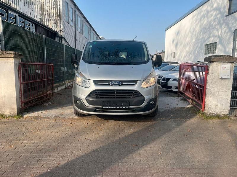 Gebraucht Ford Transit Trend 170 PS (125 kW) 2017 Silber Kombi