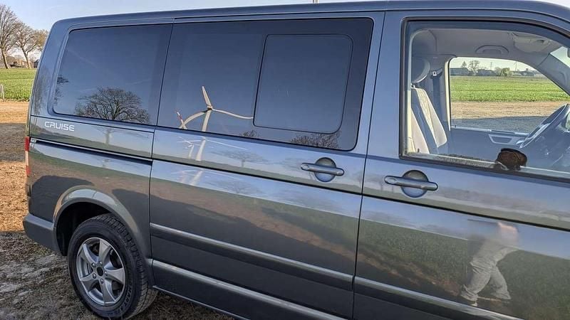 Second-hand VW T5 174 CP (127 kW) 2006 Albastru Van