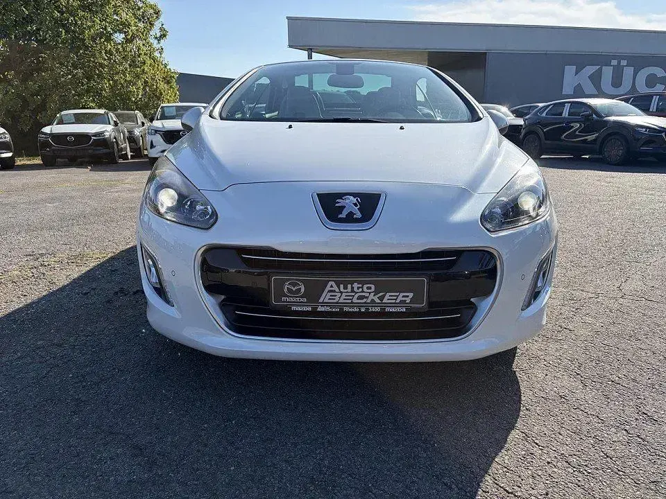 Gebraucht Peugeot 308 Roland Garros 156 PS (114 kW) 2013 Weiß