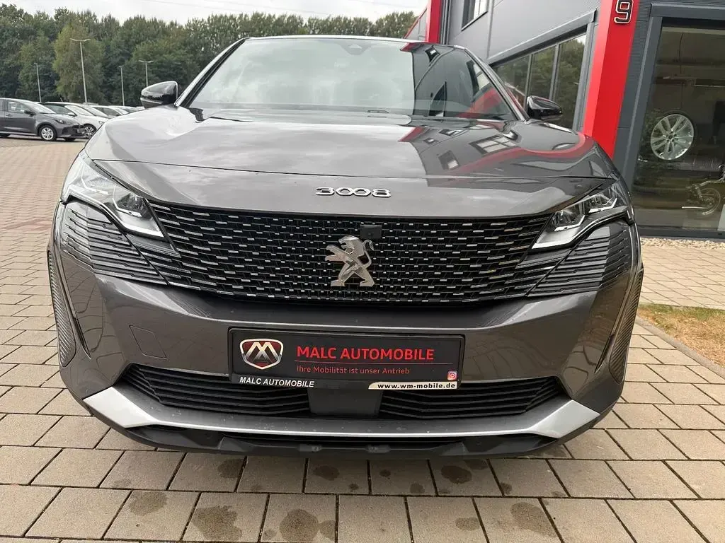 Gebraucht Peugeot 3008 Allure 131 PS (96 kW) 2023 Grau SUV