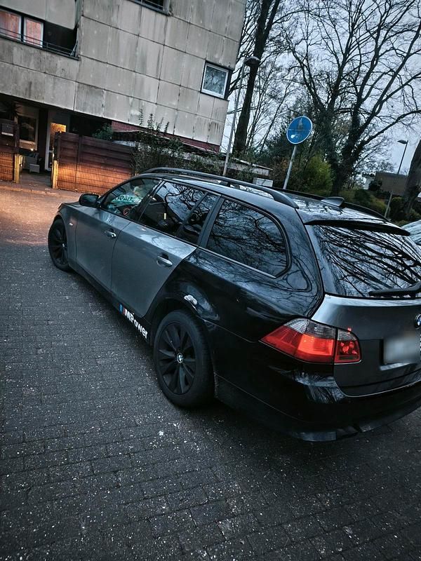 Gebraucht BMW 525 177 PS (130 kW) 2004 Kombi