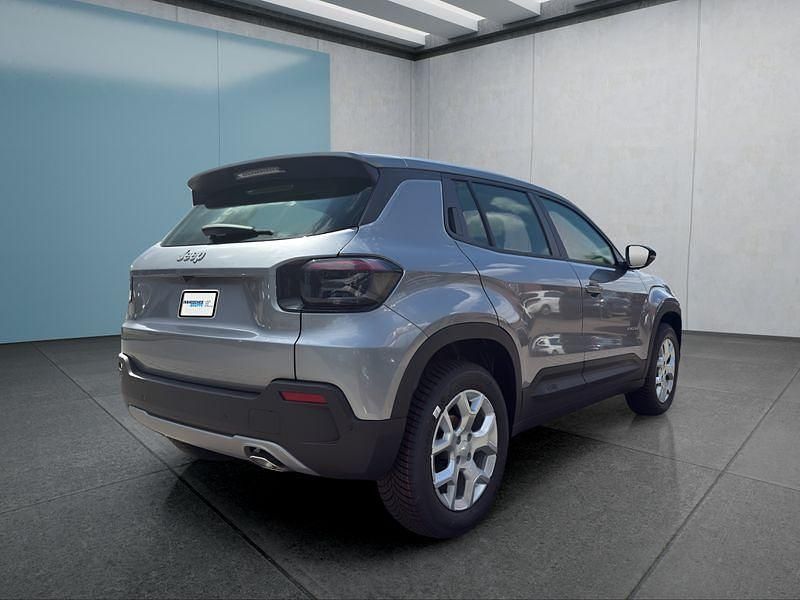 Neu Jeep Avenger 110 PS (80 kW) 2025 Grau SUV
