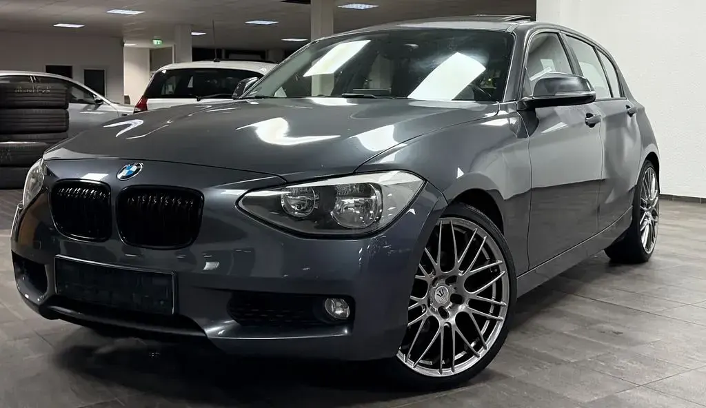 Gebraucht BMW 120 Sport Line 184 PS (135 kW) 2012 Grau Kleinwagen