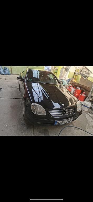 Gebraucht Mercedes SLK230 197 PS (144 kW) 2002 Schwarz Cabrio