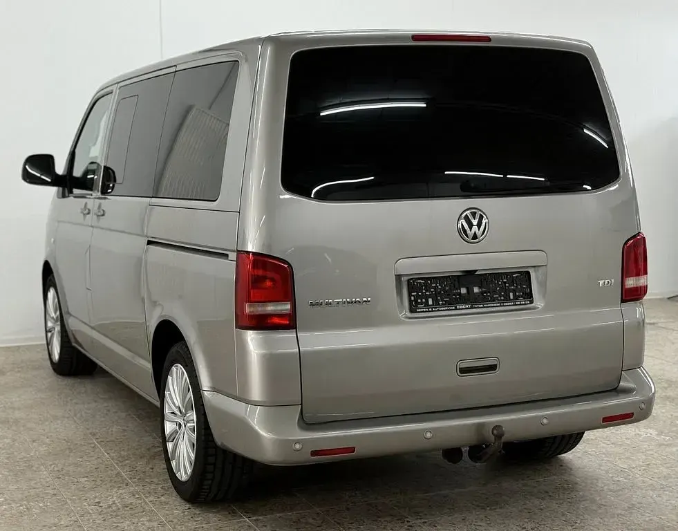 Używany VW T5 Match 179 KM (131 kW) 2012 Beżowy Van