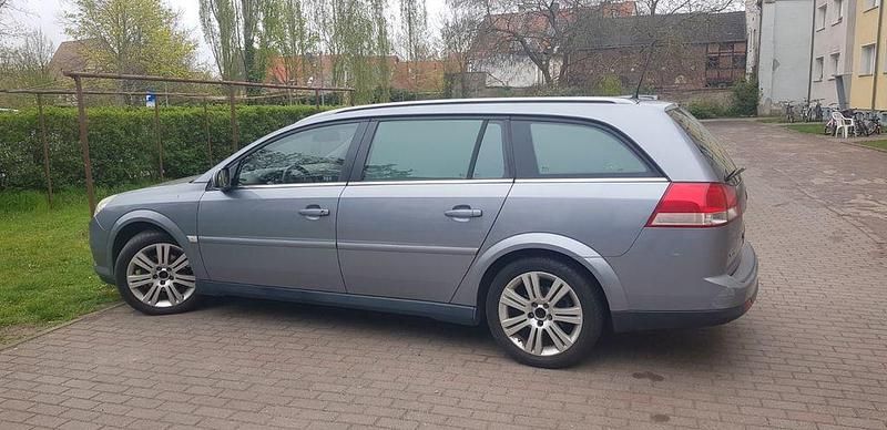 Gebraucht Opel Vectra Cosmo 114 PS (83 kW) 2007 Grau Kombi