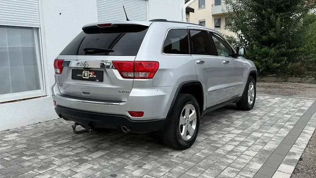 Gebraucht Jeep Grand Cherokee 241 PS (177 kW) 2013 Grau SUV