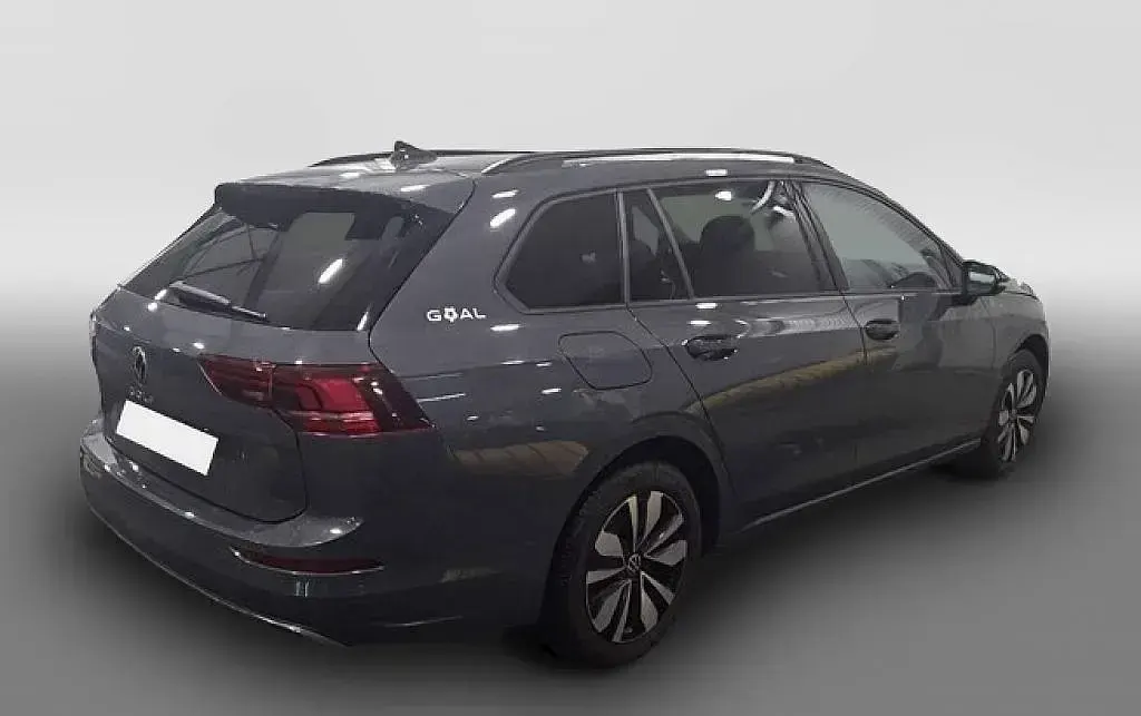 Usata VW Golf VIII Goal 150 CV (110 kW) 2025 Grigio Station wagon