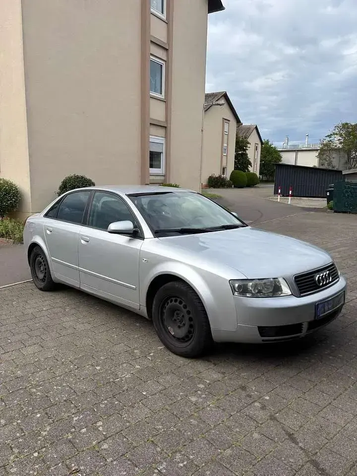 Gebraucht Audi A4 110 PS (80 kW) 2004 Limousine