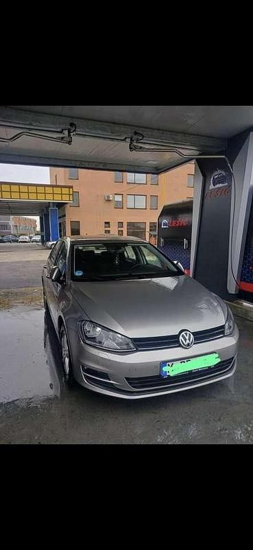 Gebraucht 2016 VW Golf VII Comfortline Limousine | 11.500 € (Fairer Preis) - Bild 1/4