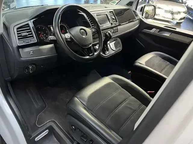 Używany VW Multivan Generation Six 204 KM (150 kW) 2017 Biały Minivan