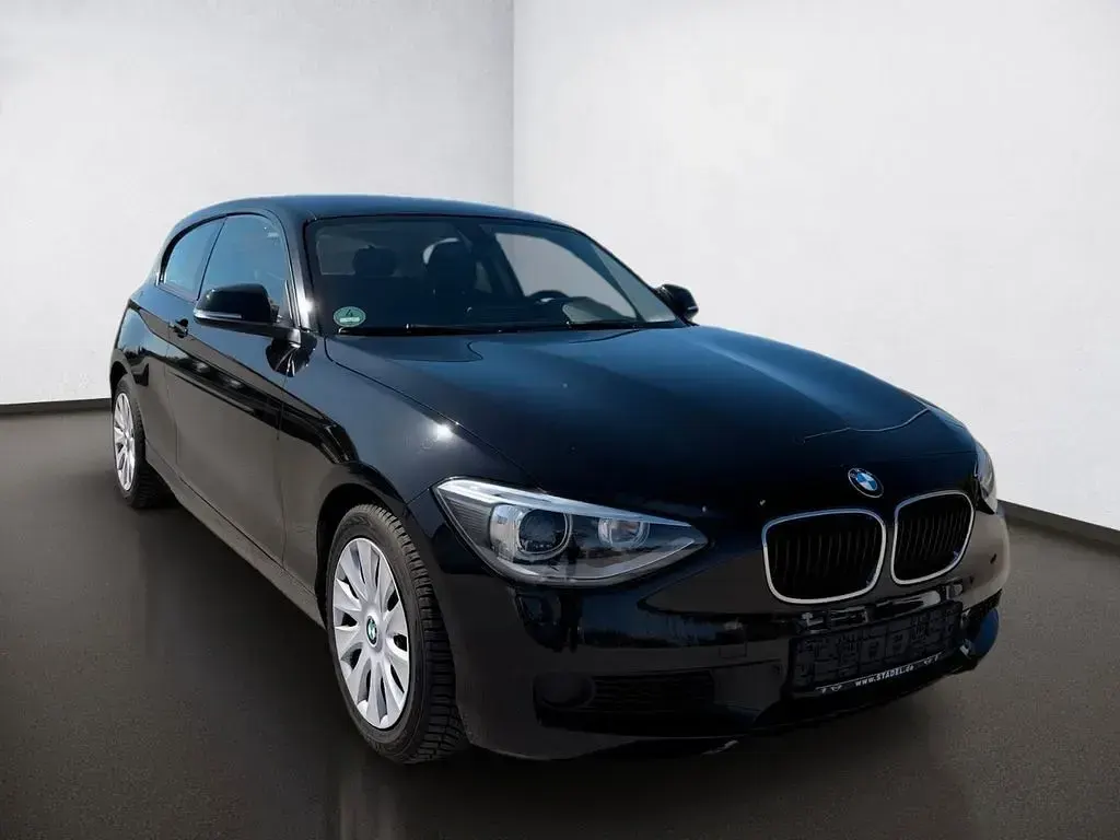 Second-hand BMW 116 Efficient Dynamics 116 CP (85 kW) 2013 Negru Hatchback