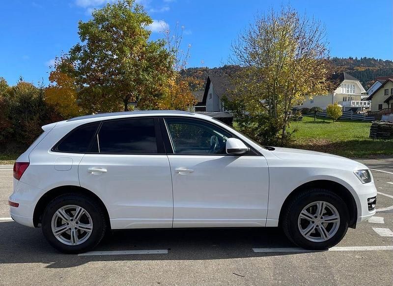 Gebraucht Audi Q5 179 PS (131 kW) 2011 Weiß SUV