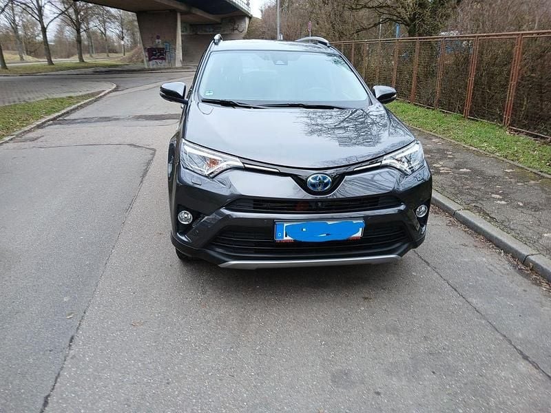 Gebraucht Toyota RAV4 Hybrid Executive 197 PS (144 kW) 2017 Grau SUV