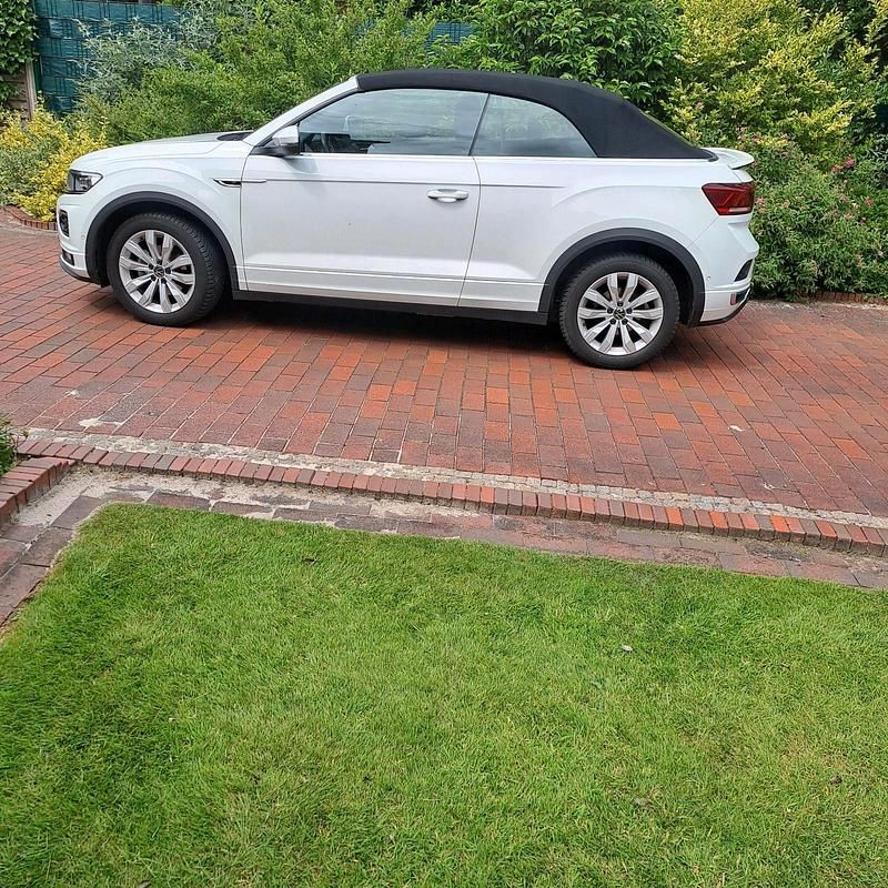 Weiß Gebraucht 2021 VW T-Roc Cabriolet Cabrio | 24.000 € (Superpreis) - Bild 1/4