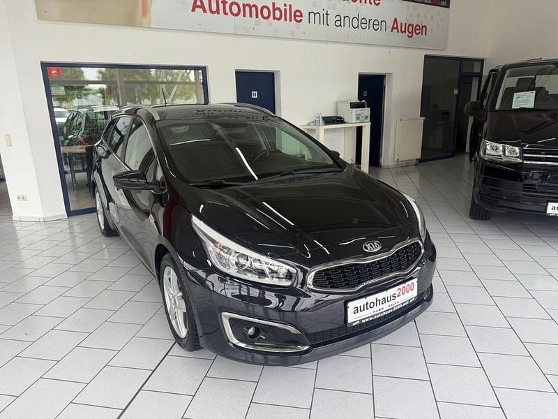 Gebraucht Kia Ceed Sportswagon 101 PS (74 kW) 2016 Schwarz Kombi