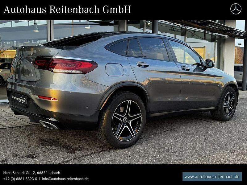 Gebraucht Mercedes GLC220 AMG 194 PS (142 kW) 2020 Grau Coupé