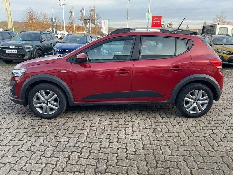 Gebraucht Dacia Sandero Comfort 91 PS (66 kW) 2021 Rot Limousine