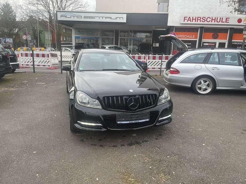 Gebraucht Mercedes C350 306 PS (225 kW) 2011 Schwarz  unilack Coupé