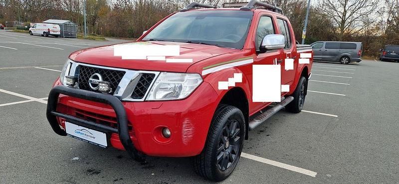 Rot Gebraucht 2012 Nissan Navara Abholung | 9.900 € (Guter Preis) - Bild 1/4