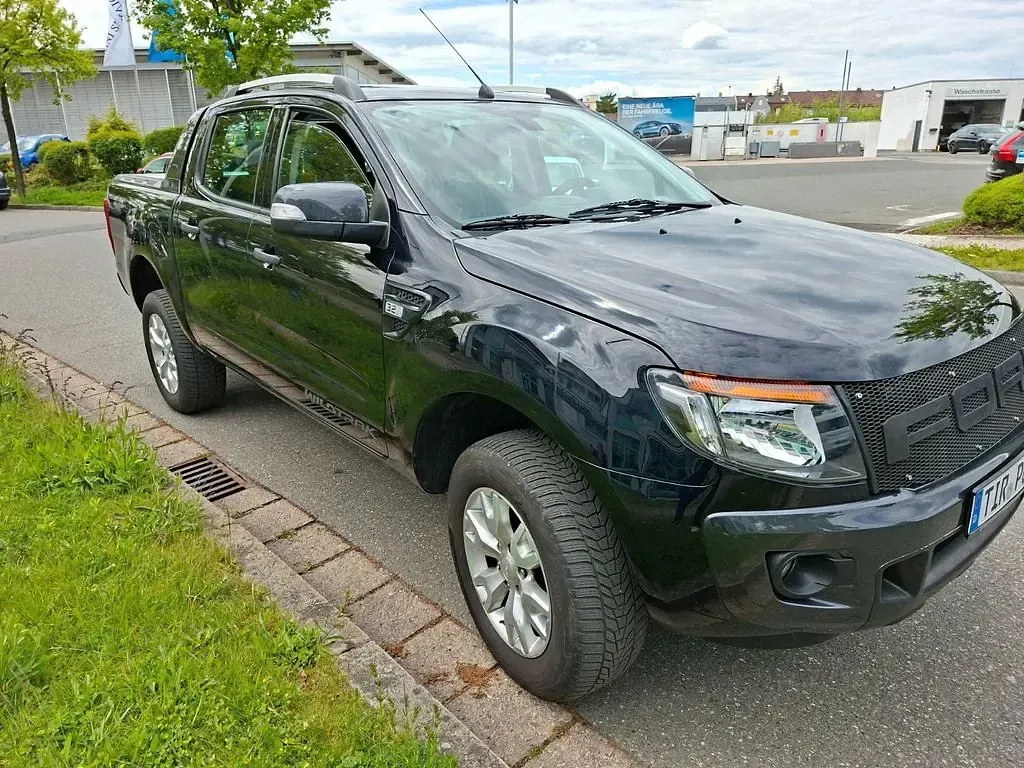 Używany Ford Ranger Wildtrack 200 KM (147 kW) 2014 Czarny Pickup