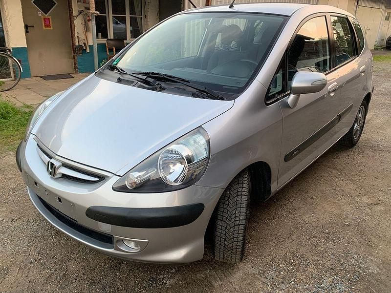 Silber Gebraucht 2008 Honda Jazz Kleinwagen | 4.500 € (Fairer Preis) - Bild 1/4