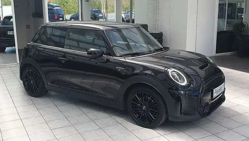 Occasion Mini Cooper S 178 PK (130 kW) 2022 Zwart Hatchback