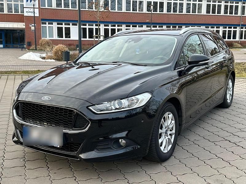 Gebraucht Ford Mondeo Business Edition 165 PS (121 kW) 2019 Schwarz Kombi
