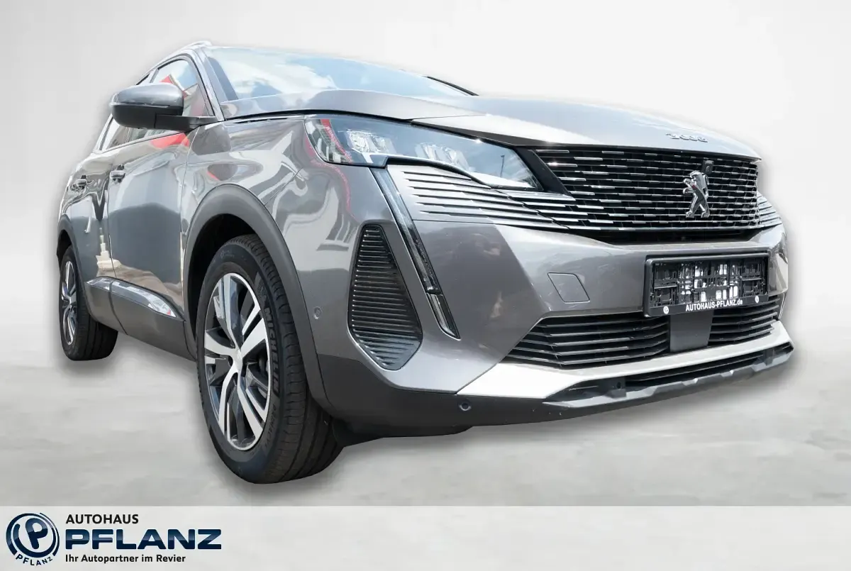 Gebraucht Peugeot 3008 Allure 131 PS (96 kW) 2022 Grau SUV