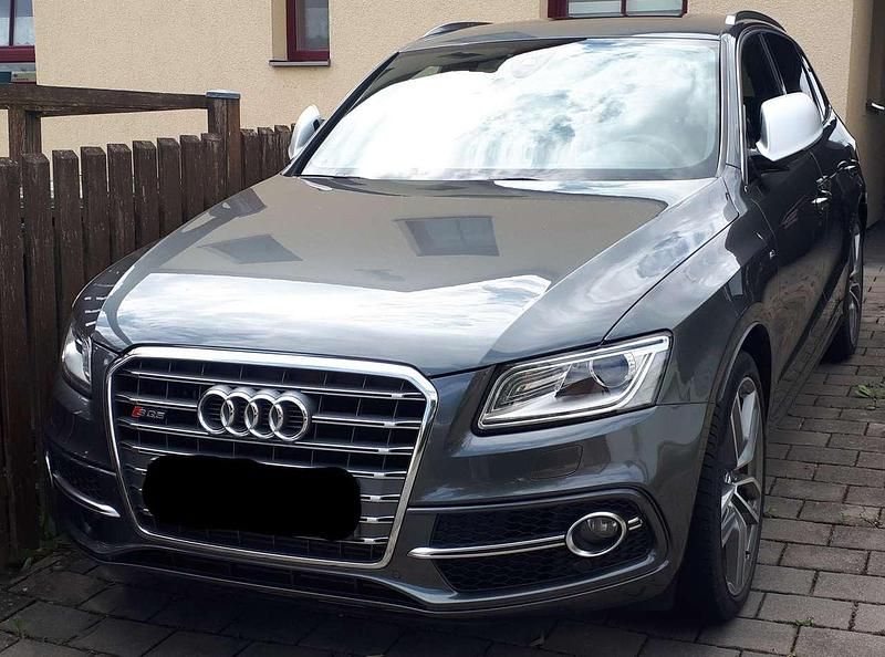 Grau Gebraucht 2016 Audi SQ5 Competition SUV | 29.999 € (Fairer Preis) - Bild 1/4