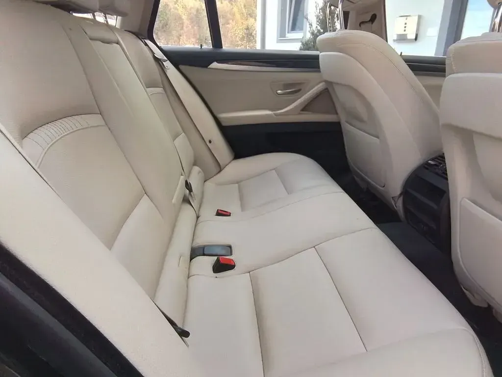 Second-hand BMW 520 190 CP (139 kW) 2016 Maro Break
