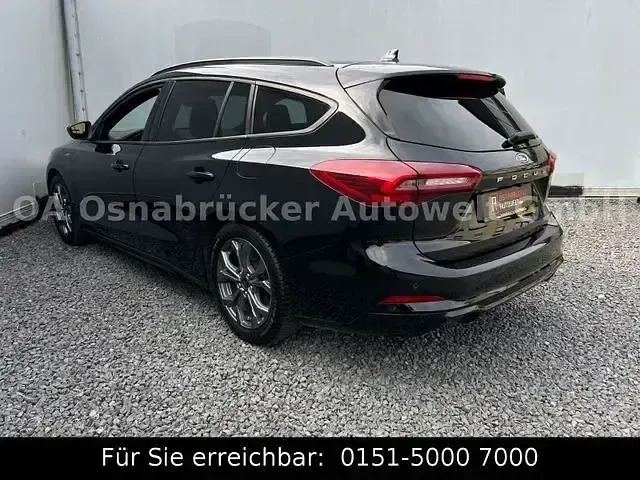 Gebraucht Ford Focus ST-Line 116 PS (85 kW) 2025 Schwarz Limousine