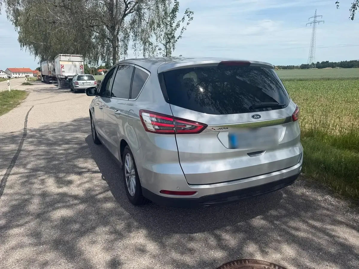 Gebraucht Ford S-MAX S 150 PS (110 kW) 2016 Grau Van / Kleinbus