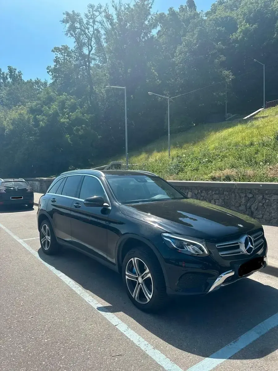 Gebraucht Mercedes GLC350 320 PS (235 kW) 2016 Schwarz SUV