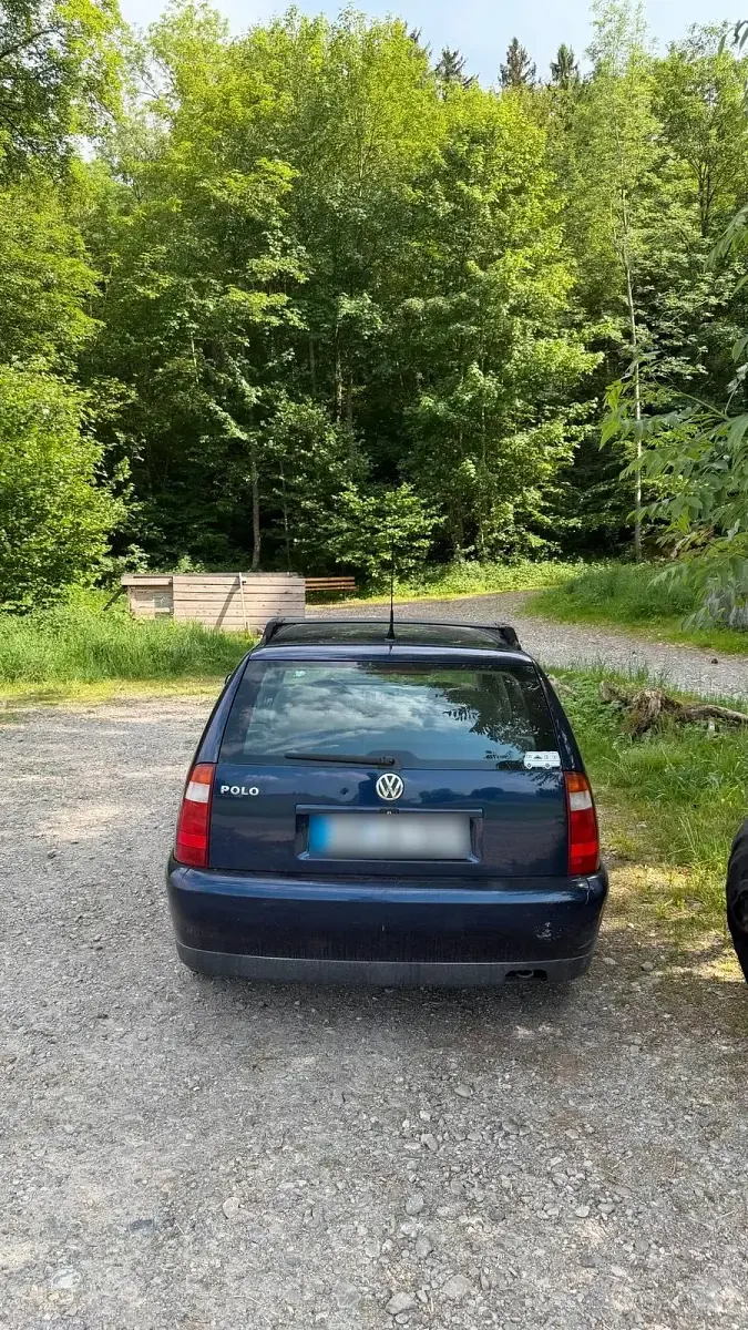 Gebraucht VW Polo Basis 60 PS (44 kW) 2001 Blau Kombi