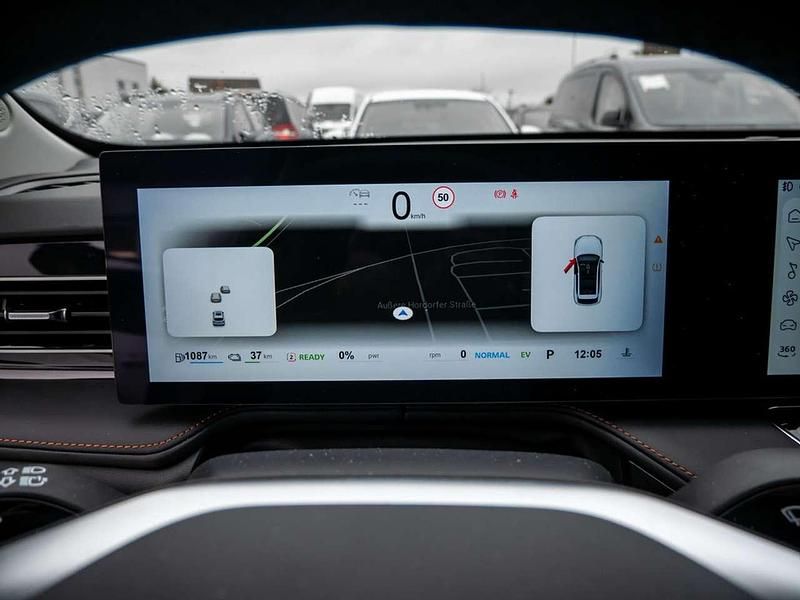 Neu MG HS Luxury 272 PS (200 kW) 2026 Silber SUV