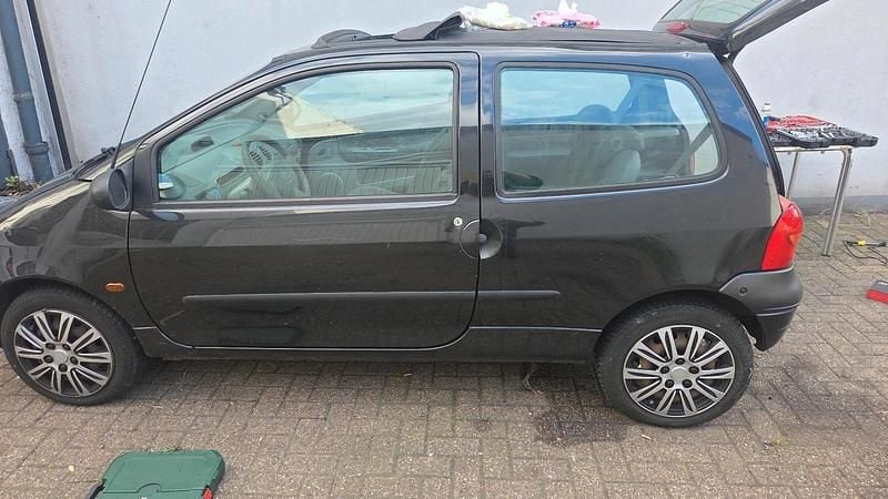 Schwarz Gebraucht 2005 Renault Twingo Kleinwagen | 1.300 € - Bild 1/4