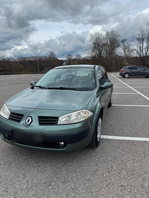 Gebraucht Renault Mégane II 113 PS (83 kW) 2005 Grün Limousine