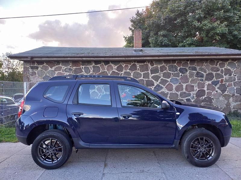 Gebraucht Dacia Duster Ambiance 114 PS (83 kW) 2016 Blau SUV