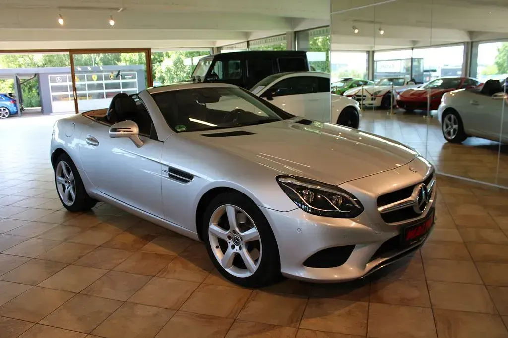 Gebraucht Mercedes SLC250 204 PS (150 kW) 2017 Silber Cabrio