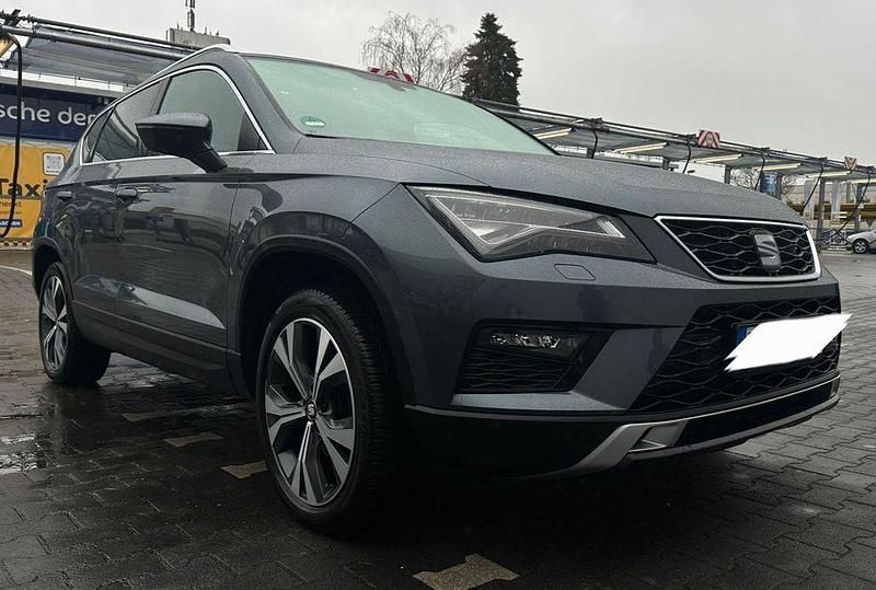Gebraucht Seat Ateca XCELLENCE 150 PS (110 kW) 2019 Grau SUV