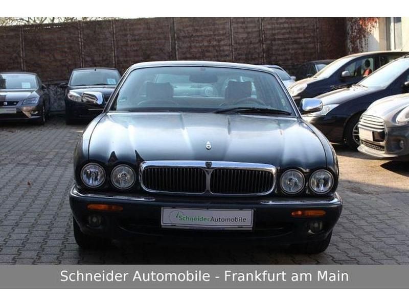 Gebraucht Jaguar XJ Executive 237 PS (174 kW) 1999 Gruen (metallic) Limousine