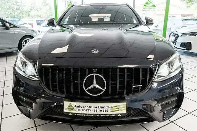Gebraucht Mercedes E53 AMG AMG 435 PS (319 kW) 2018 Blau Kombi