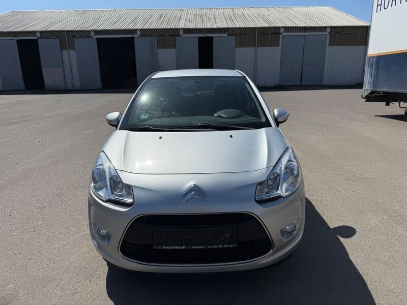 Grau Gebraucht 2013 Citroën C3 Tendance Kleinwagen | 4.499 € (Guter Preis) - Bild 1/4