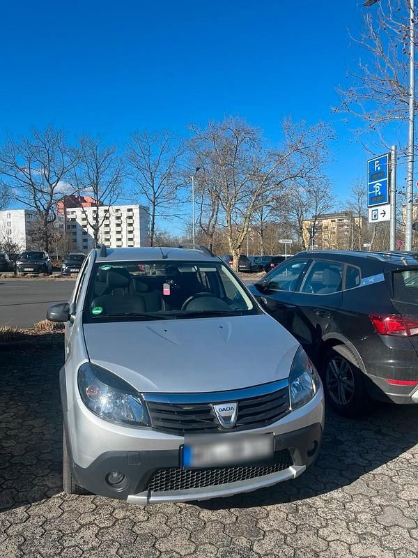 Gebraucht Dacia Sandero Stepway 90 PS (66 kW) 2009 Grau Limousine