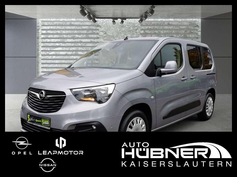 Grau Gebraucht 2020 Opel Combo Life Edition Van / Kleinbus | 16.490 € (Fairer Preis) - Bild 1/4