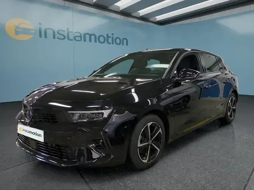 Gebraucht Opel Astra 131 PS (96 kW) 2025 Schwarz Kleinwagen